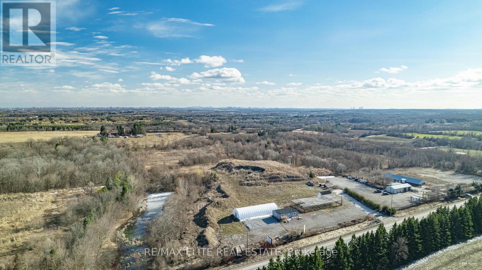 2737 BLOOMINGTON ROAD