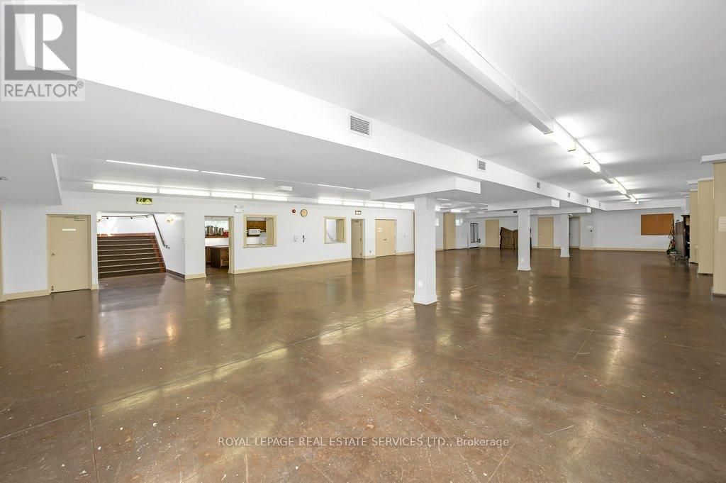 1350 LANGSTAFF ROAD