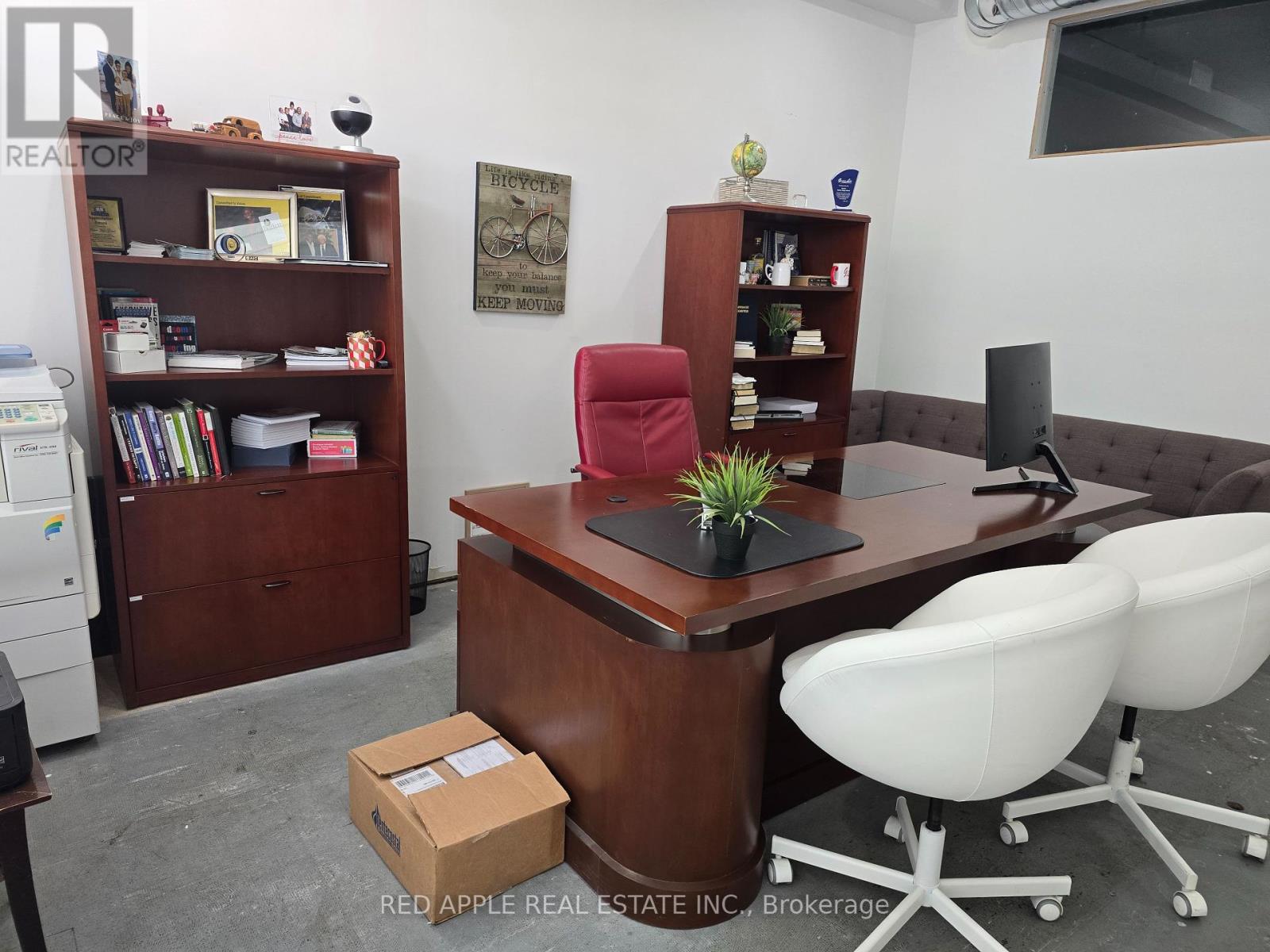 5 HOLLAND STREET W
