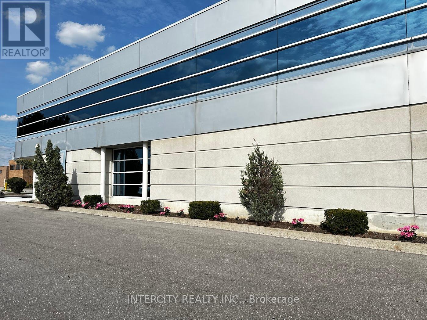 B – 99 SANTE DRIVE