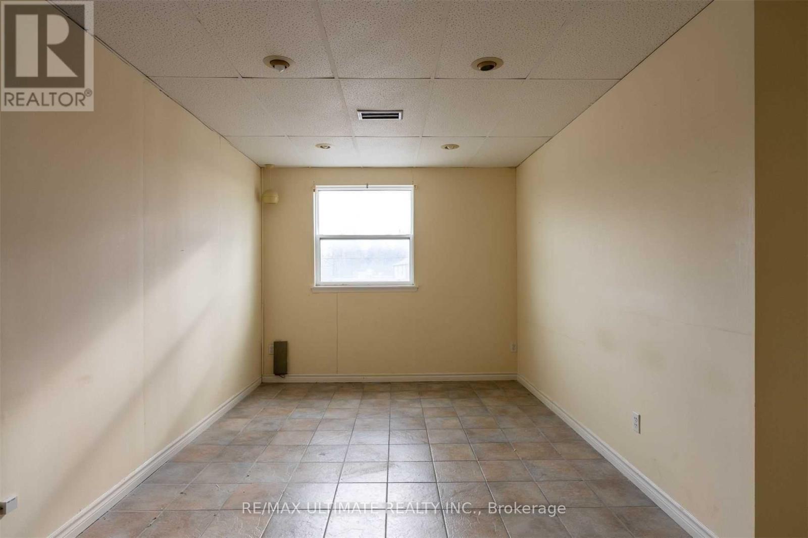203 – 4418 HIGHWAY 7 STREET E