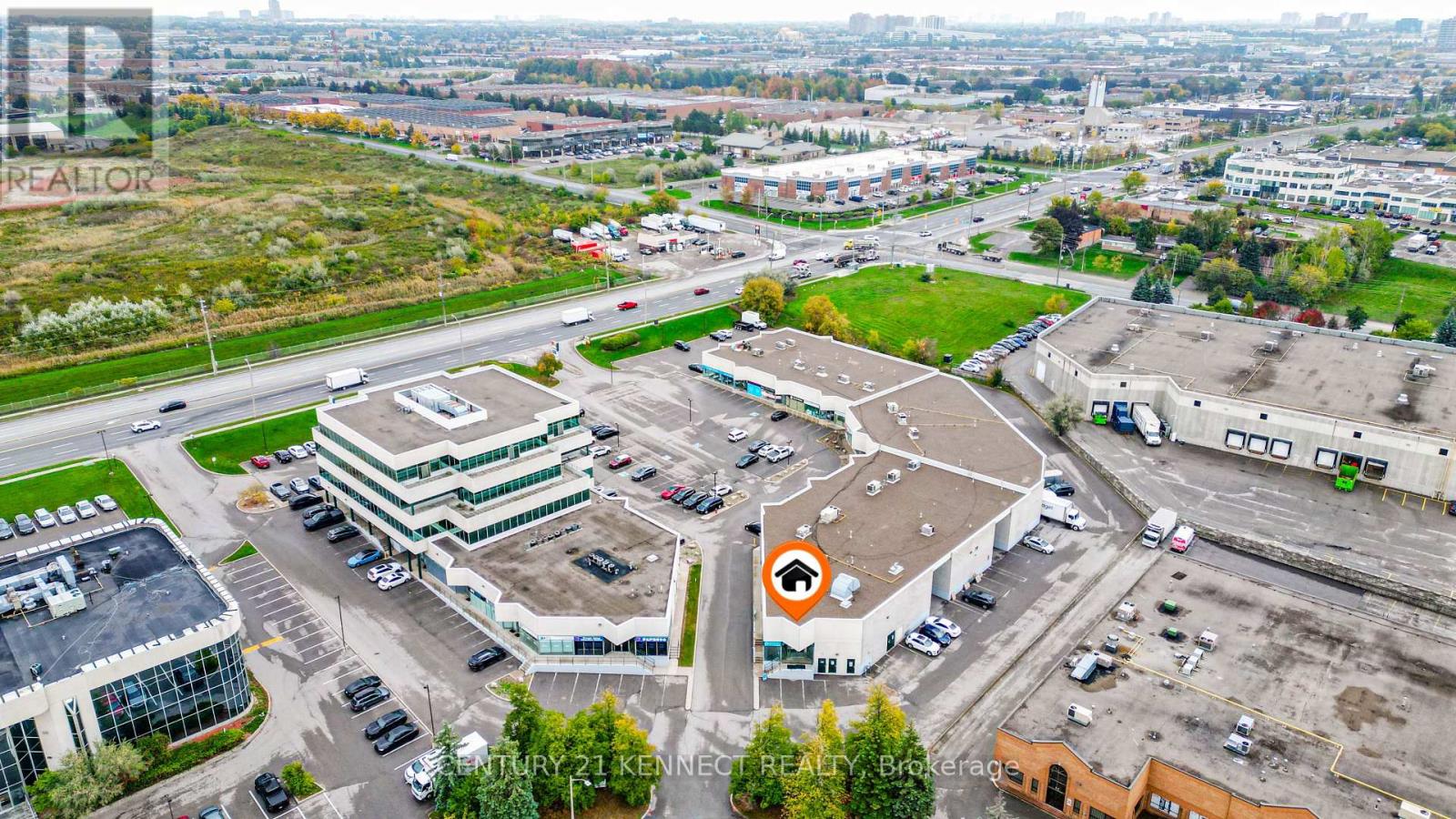 16 – 7780 WOODBINE AVENUE