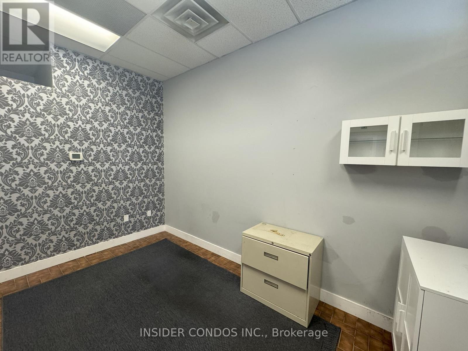 B – 15 WILLIS ROAD