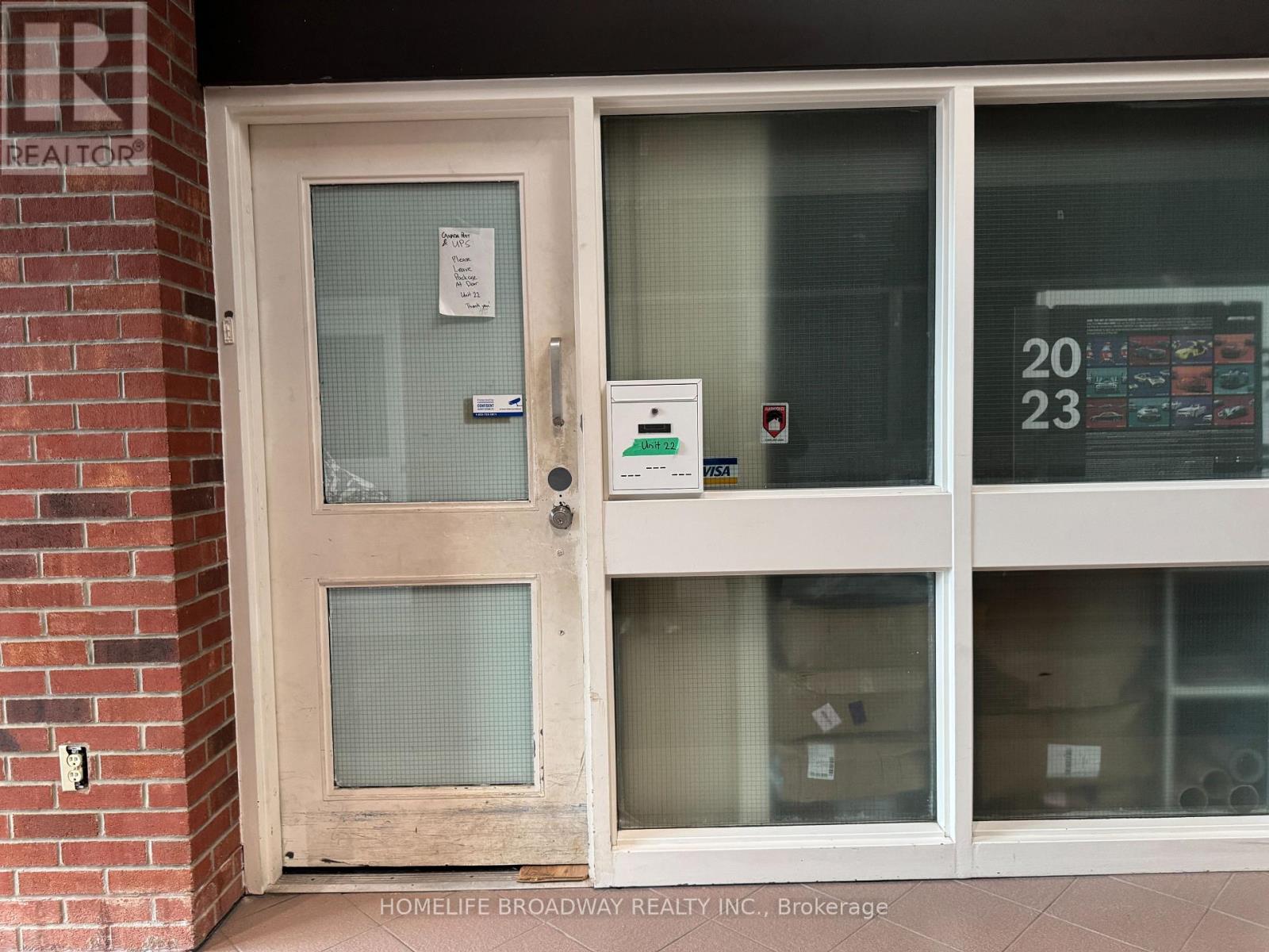 22 – 505 HOOD ROAD W