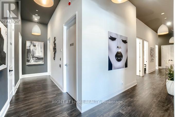 1 – 2050 STEELES AVENUE W