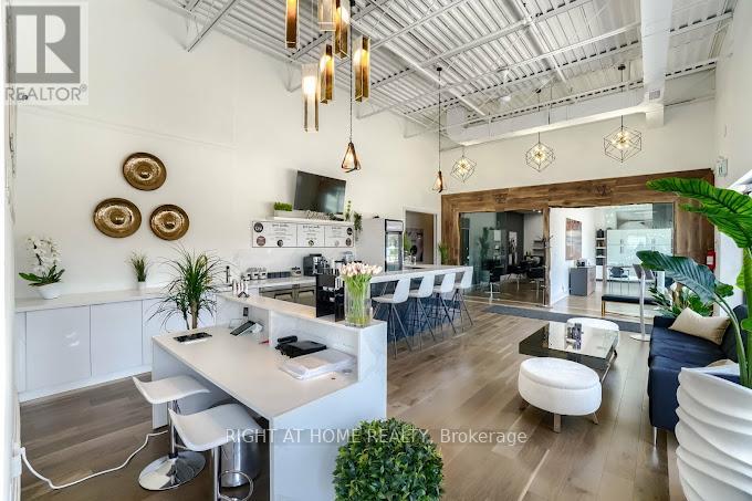 1 – 2050 STEELES AVENUE W