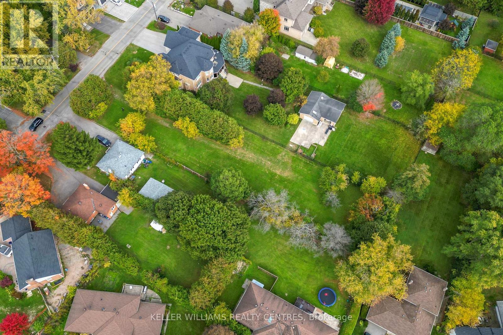 39 MAPLE GROVE AVENUE