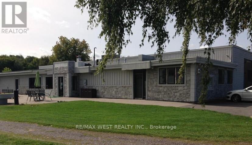424 PENETANGUISHENE ROAD