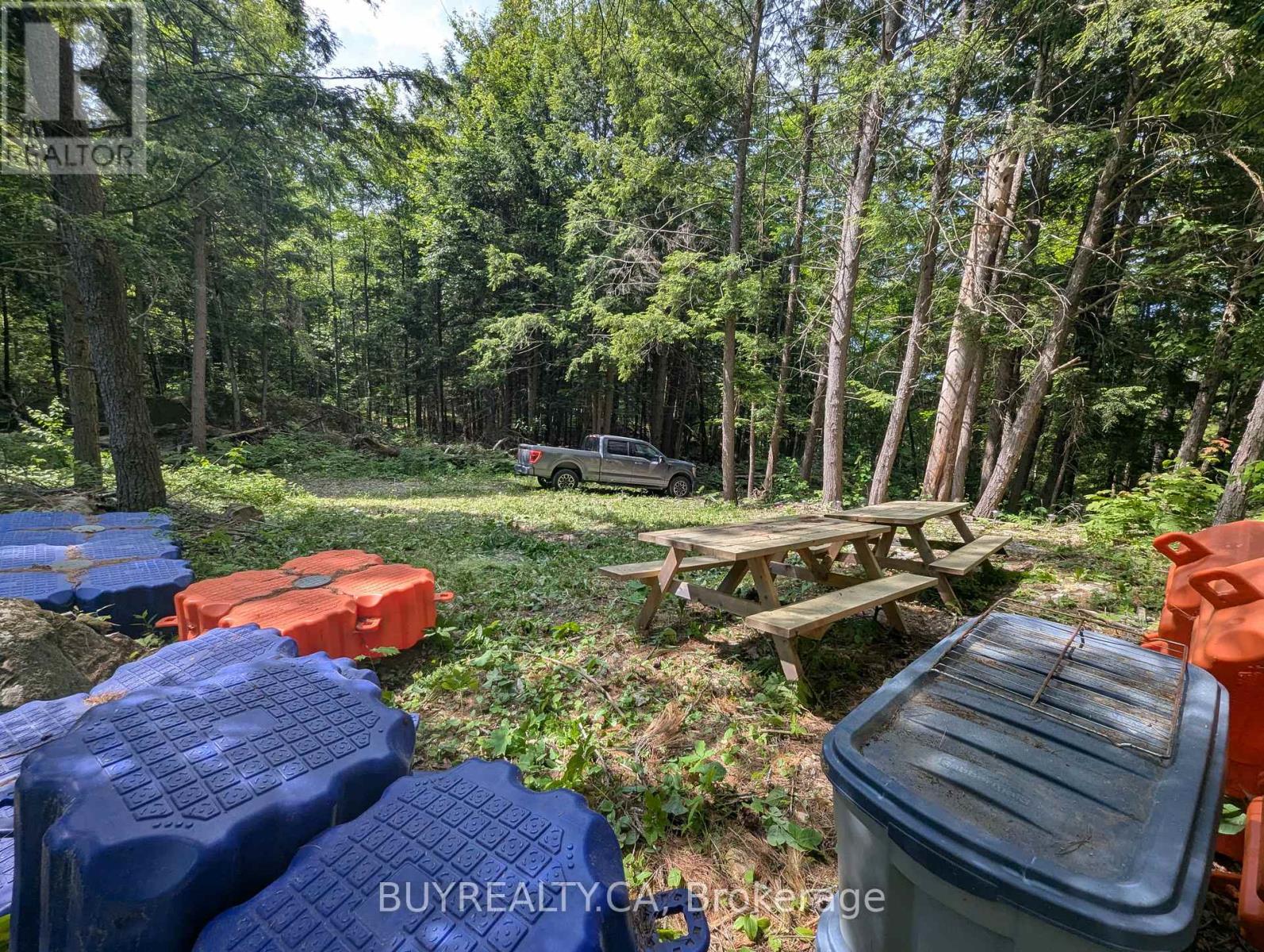 2318 SHERWOOD FOREST LANE