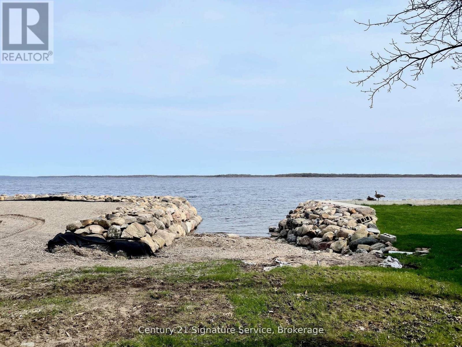 257 ROBINS POINT ROAD
