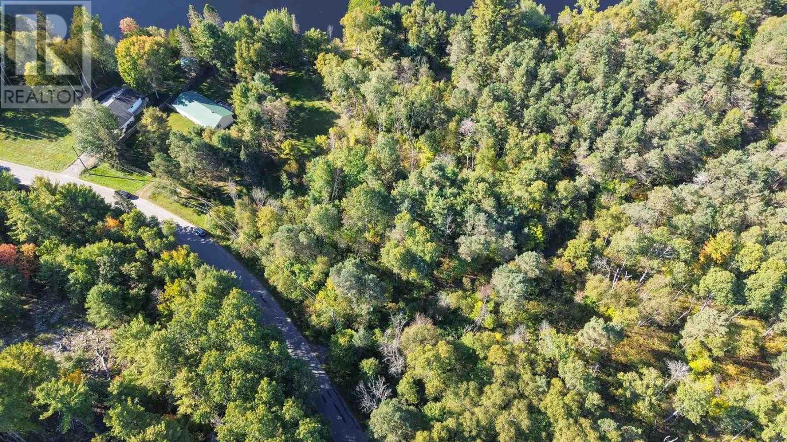 LOT 2 Glen ST