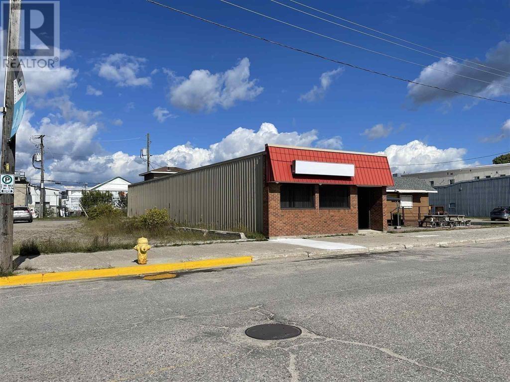 18 Birch (Full Building) ST