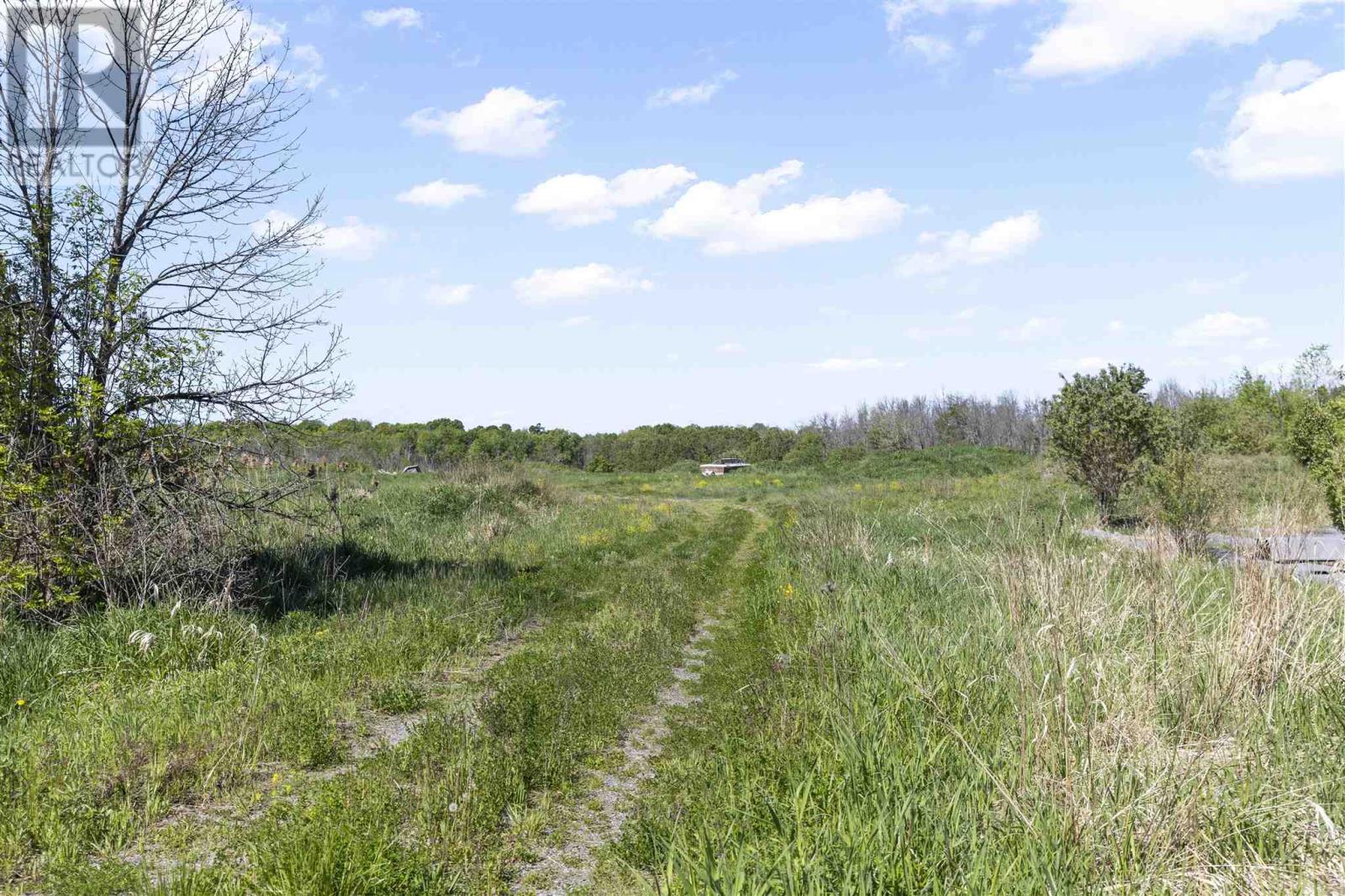 4429 Highway 17
