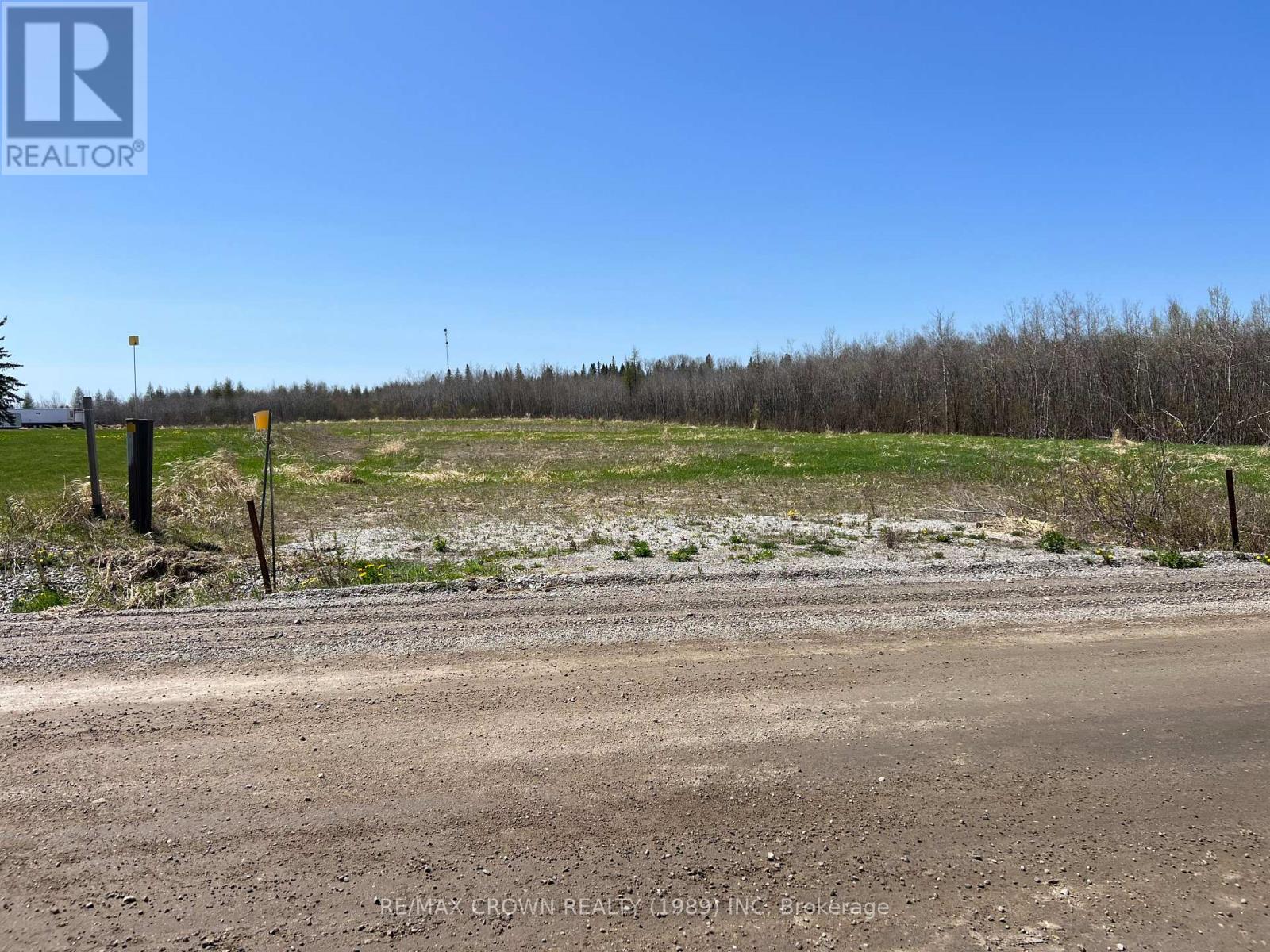 69 CLEAR LAKE NORTH ROAD
