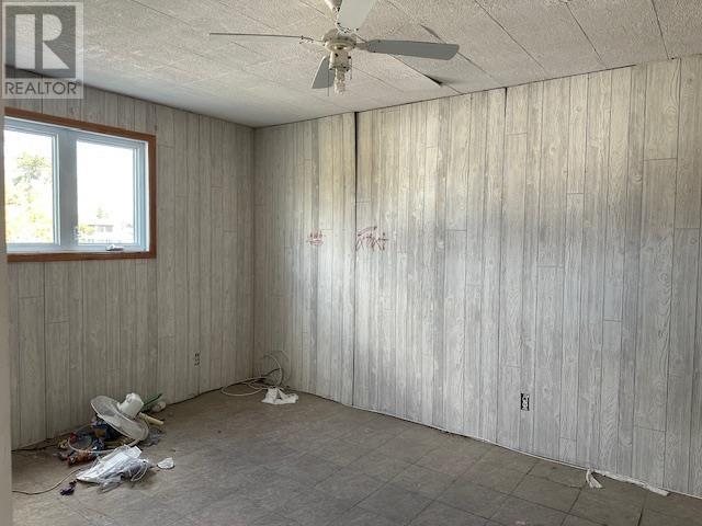 33 & 35 Simcoe Plaza