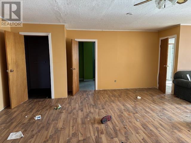 33 & 35 Simcoe Plaza