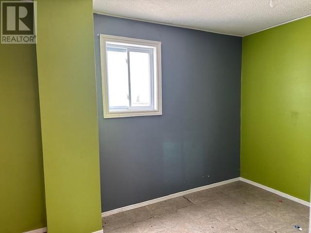 33 & 35 Simcoe Plaza