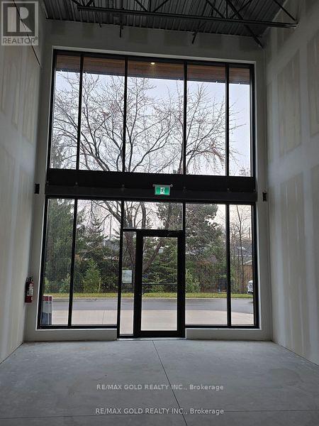 28 – 530 SPEERS ROAD