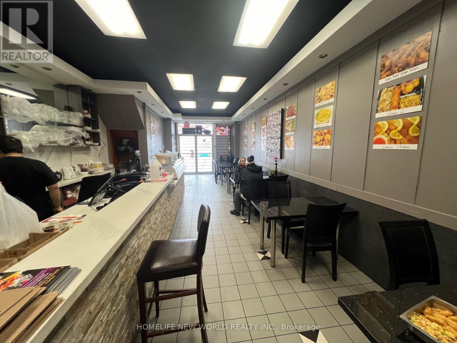 GND+BMT – 1662 EGLINTON AVENUE W