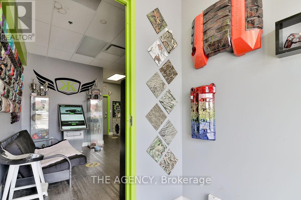 64 & 65 – 3176 RIDGEWAY DRIVE
