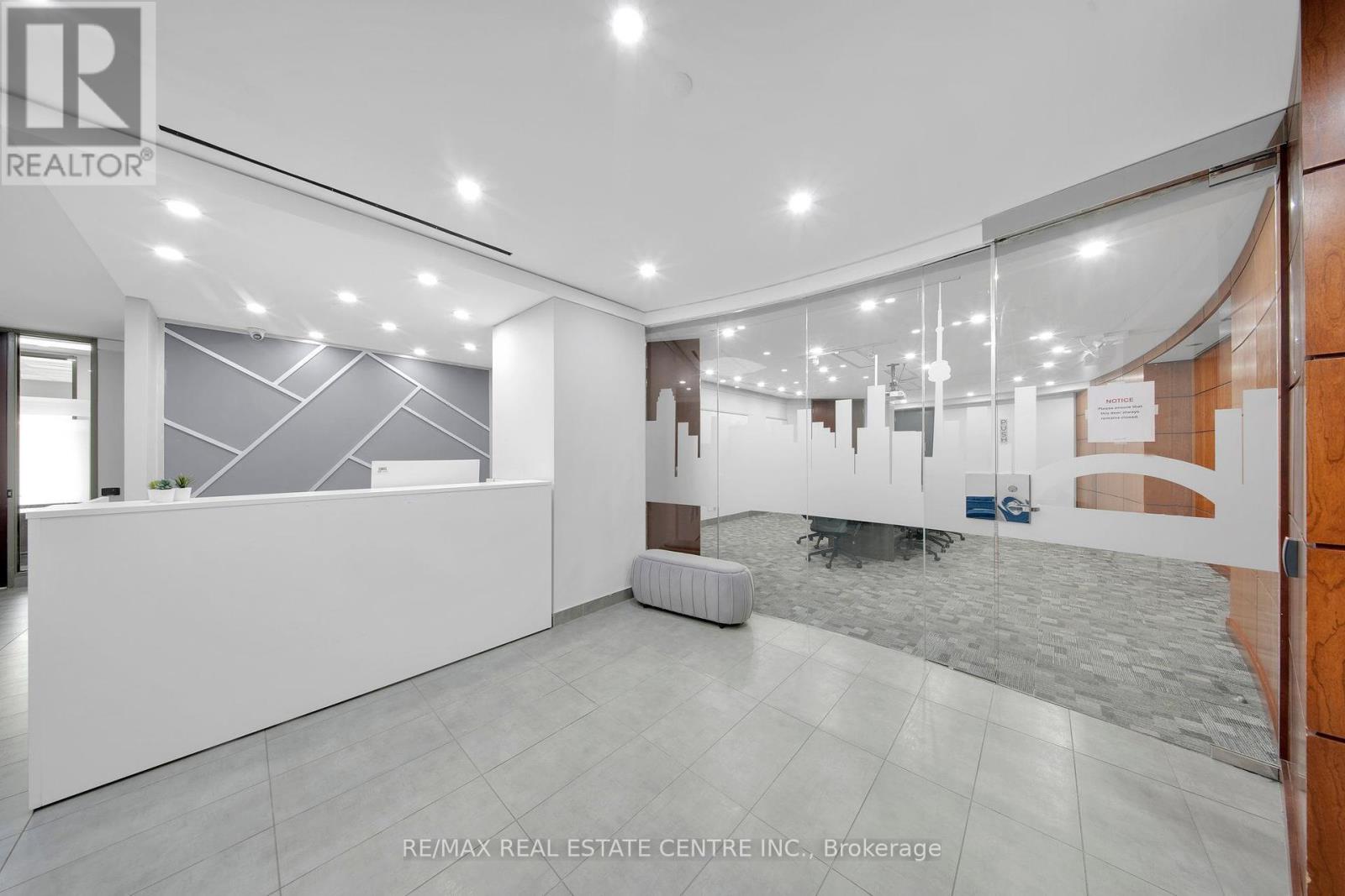 54 – 6733 MISSISSAUGA ROAD