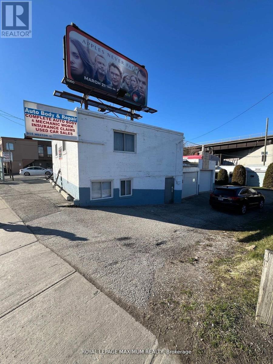915 WESTON ROAD