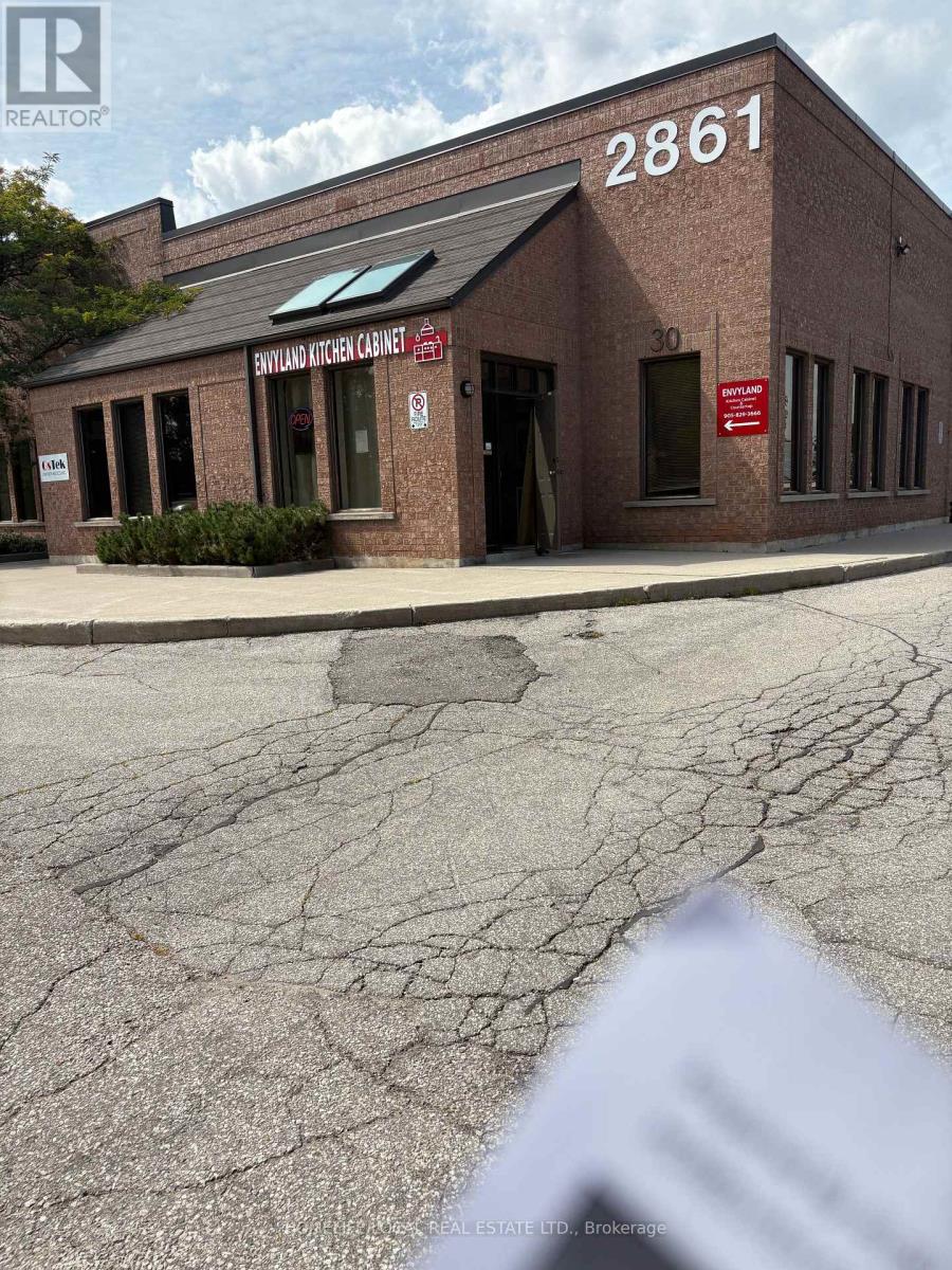 UNIT 26 – 2861 SHERWOOD HEIGHTS DRIVE