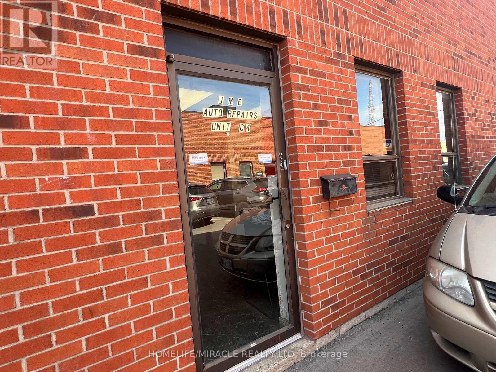 C4-55 SELBY ROAD