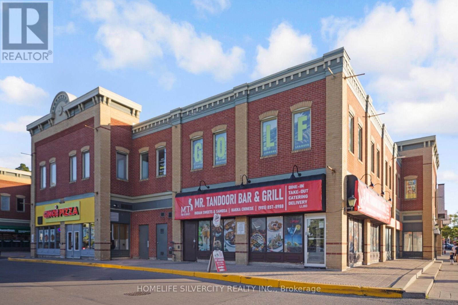 15 – 18 KING STREET E