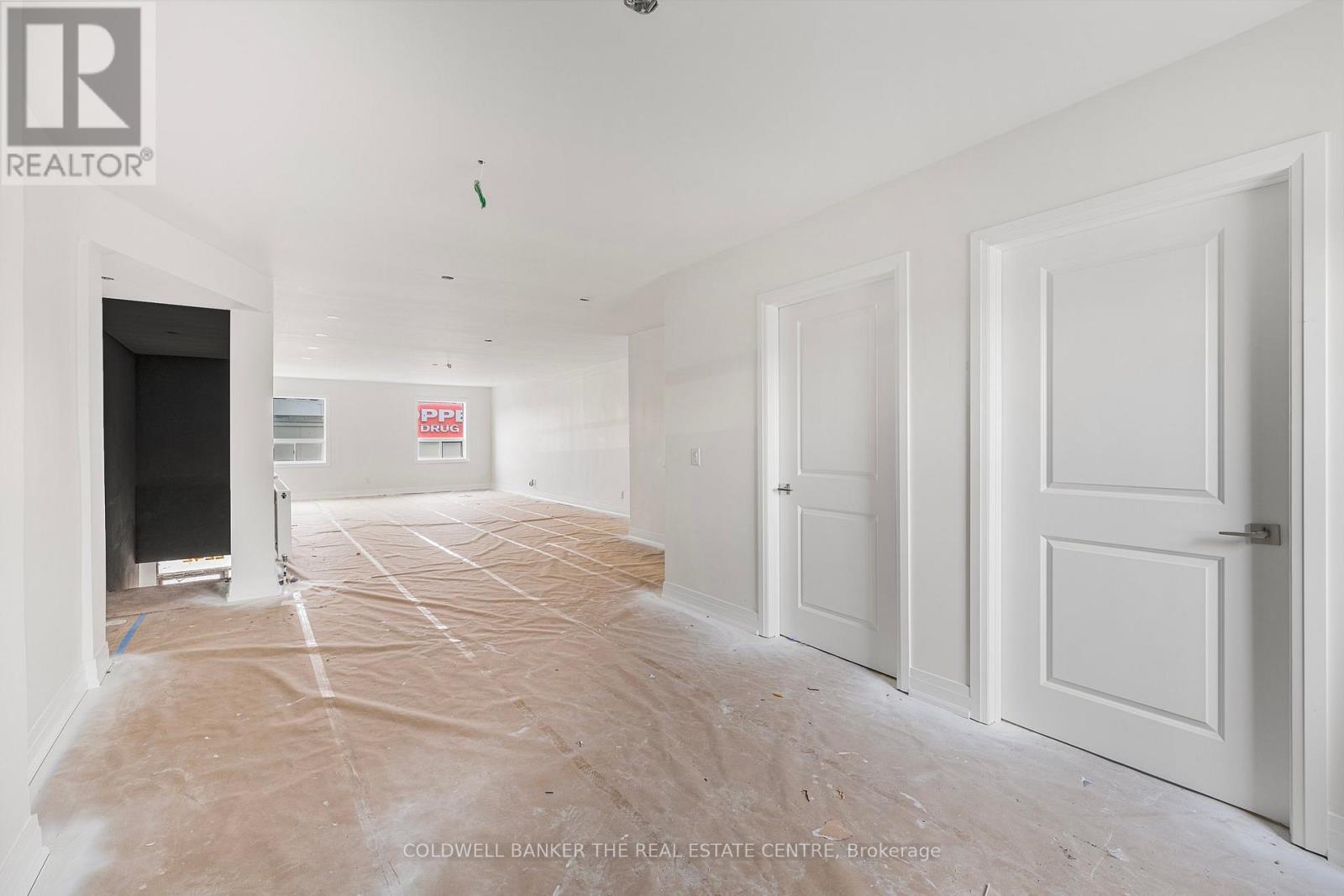 2A – 2242 EGLINTON AVENUE