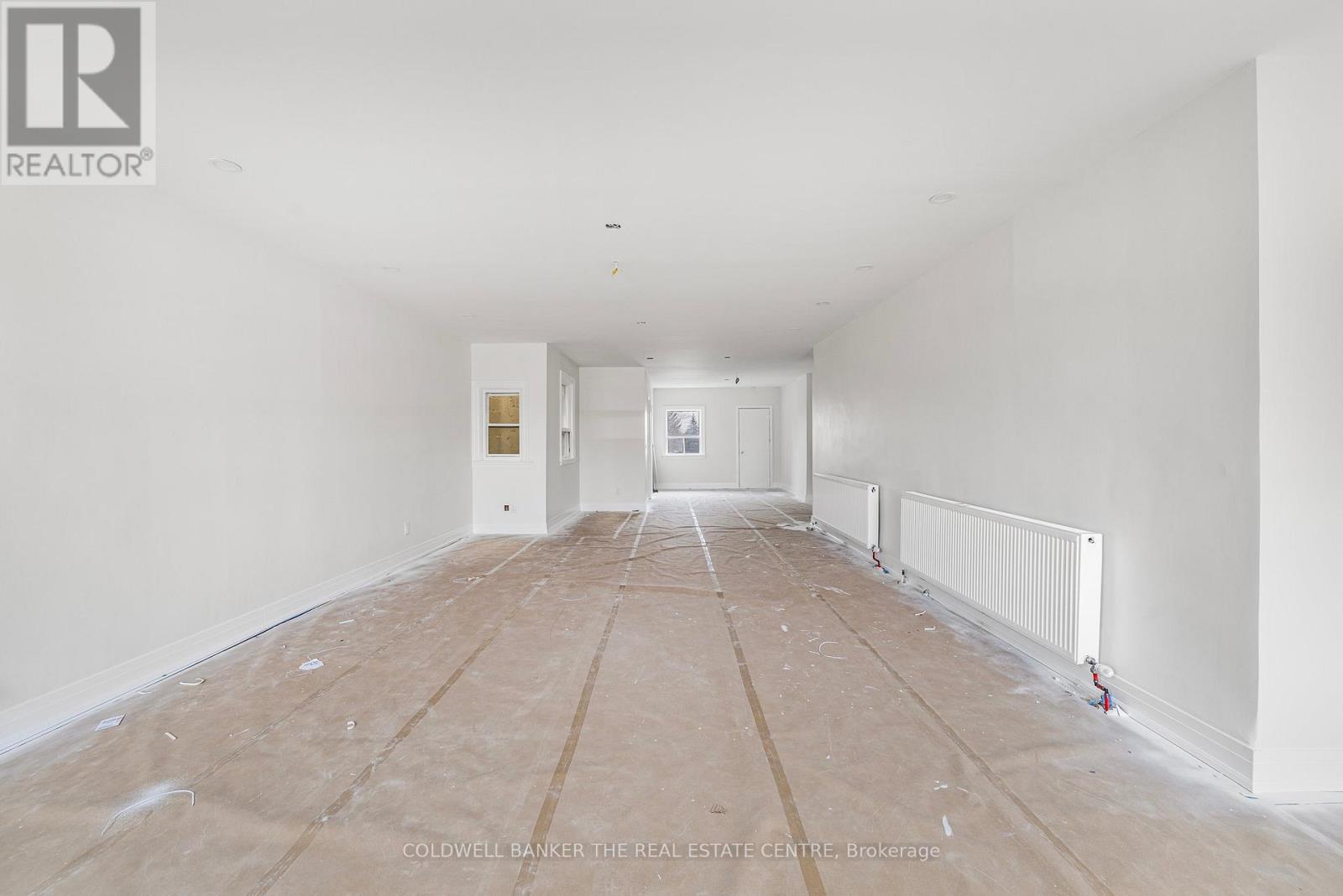 2A – 2242 EGLINTON AVENUE