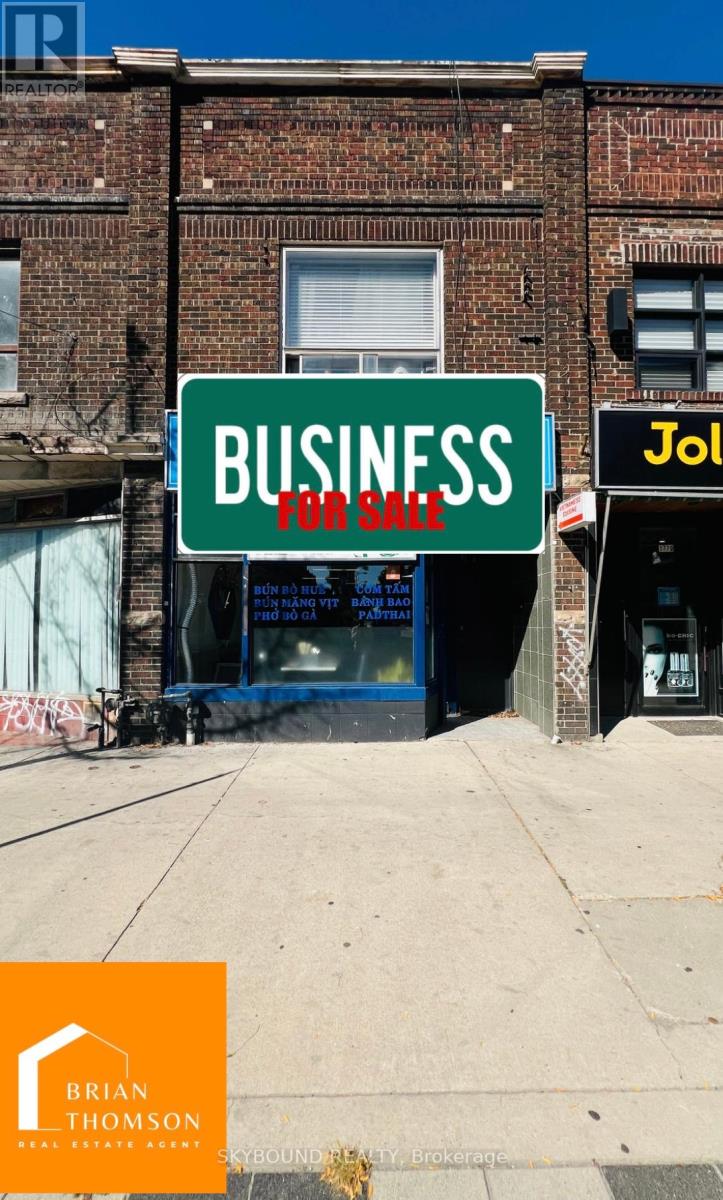 1 – 1772 ST CLAIR AVENUE W