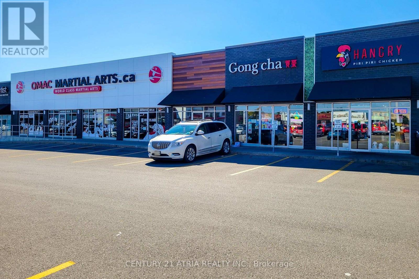 3450 DUNDAS STREET E