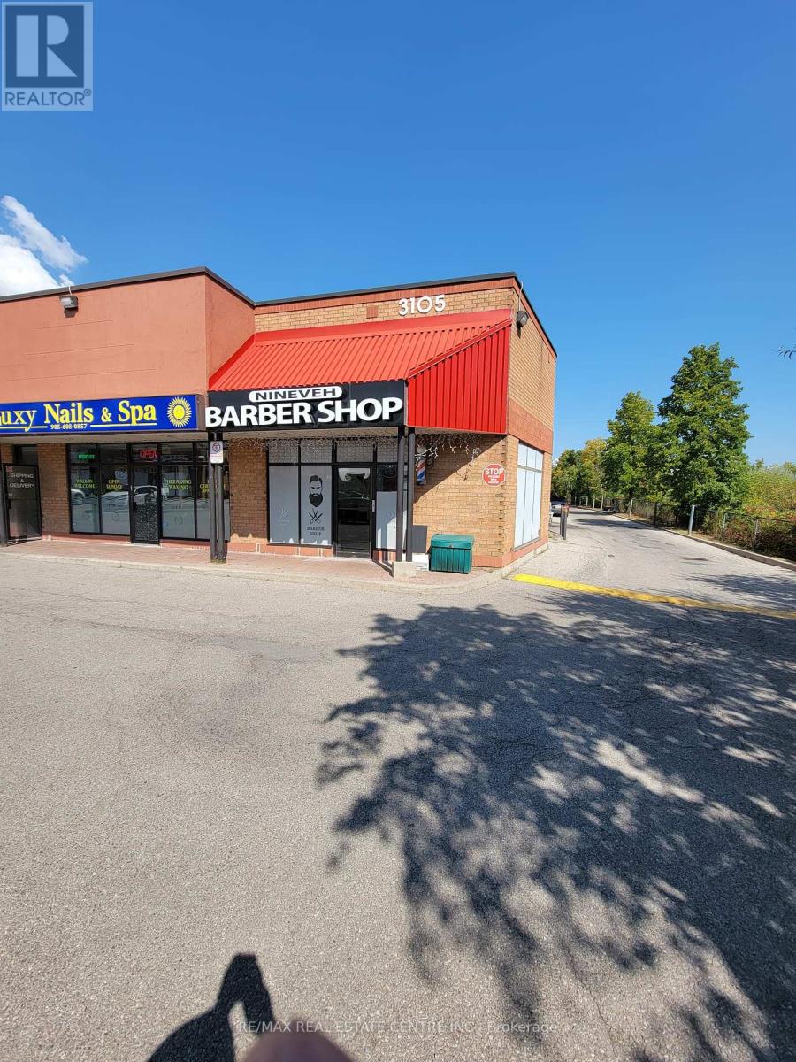 1 – 3105 WINSTON CHURCHILL BOULEVARD