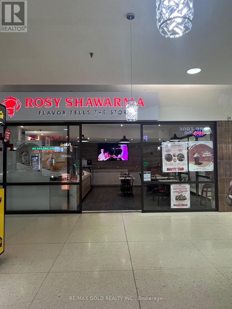 19 – 1151 DUNDAS STREET W