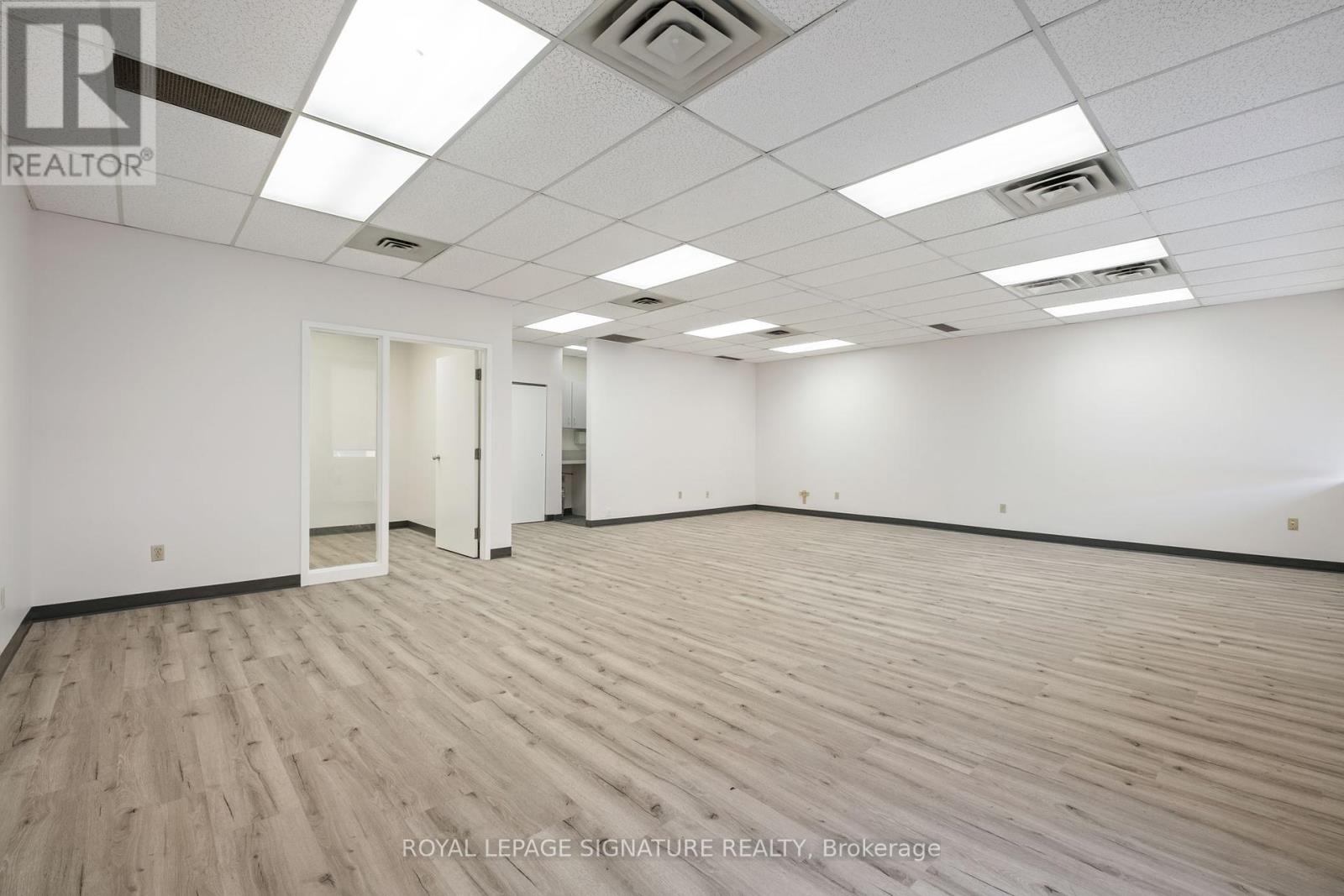 14 – 2285 DUNWIN DRIVE