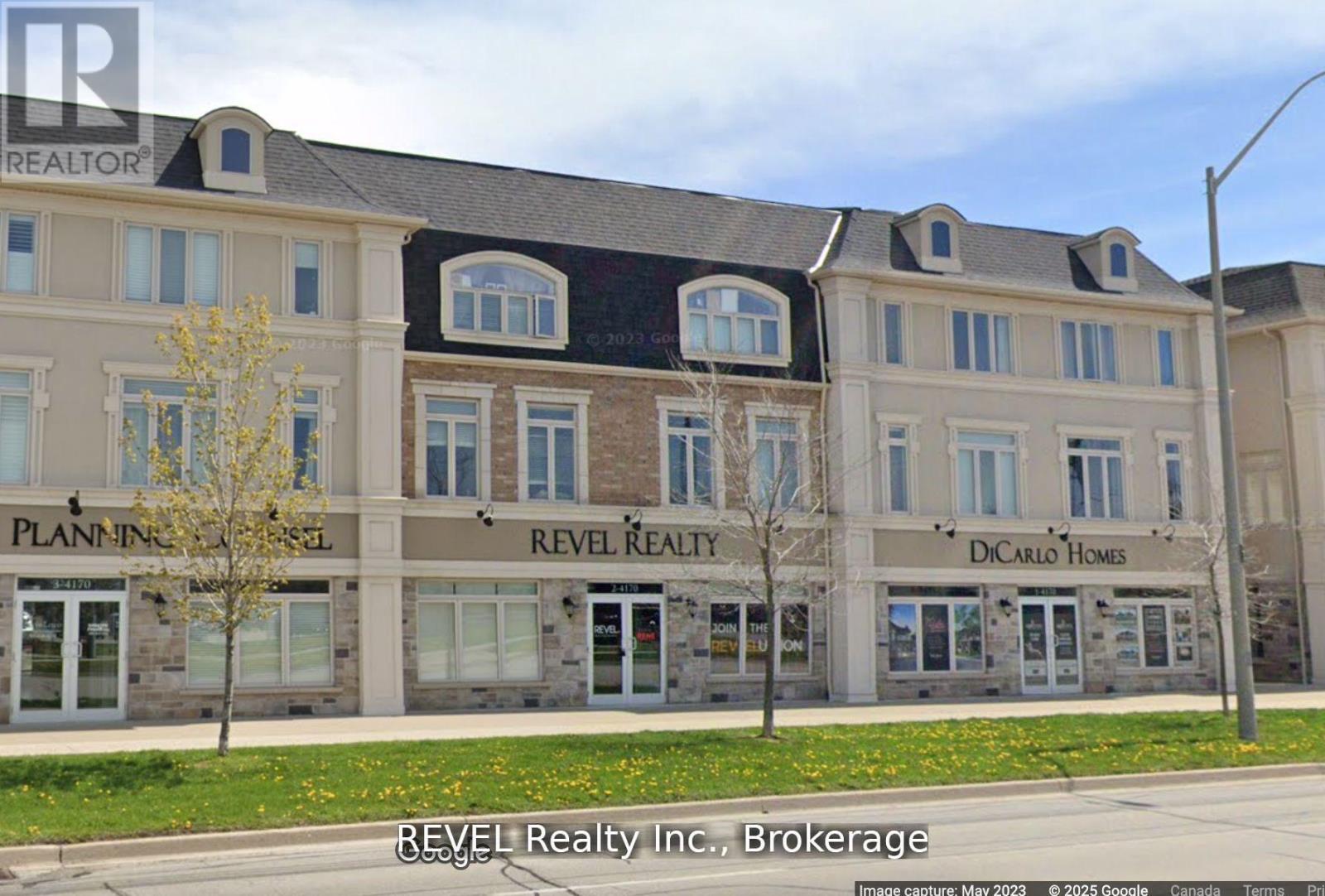 2 – 4170 FAIRVIEW STREET