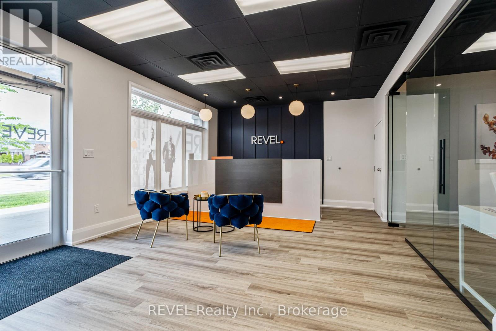 2 – 4170 FAIRVIEW STREET