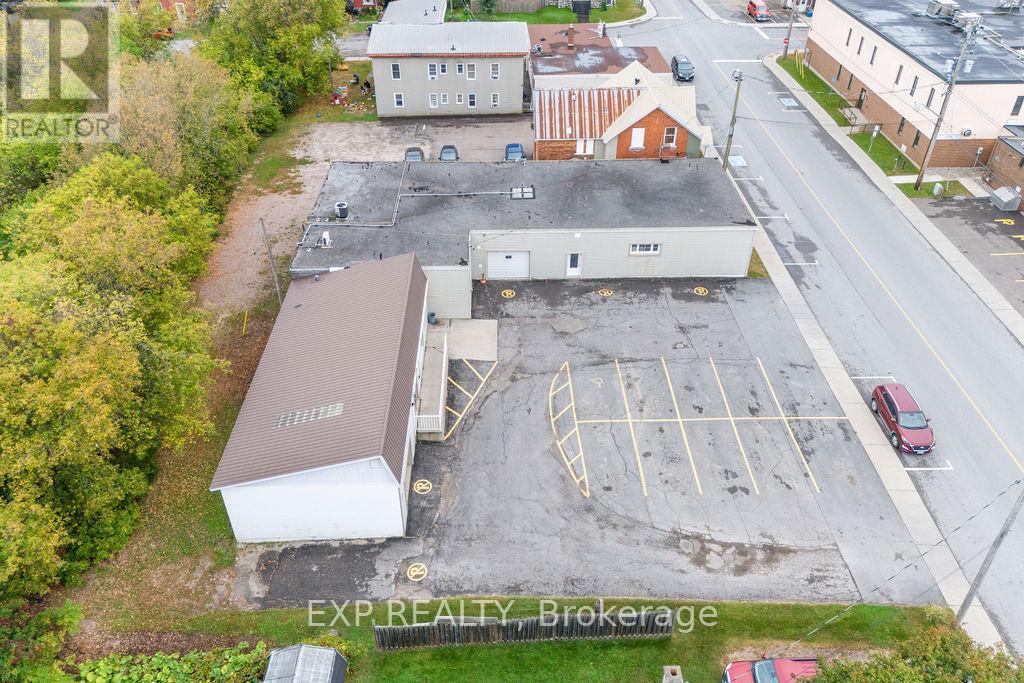 115-125 PLAUNT STREET S