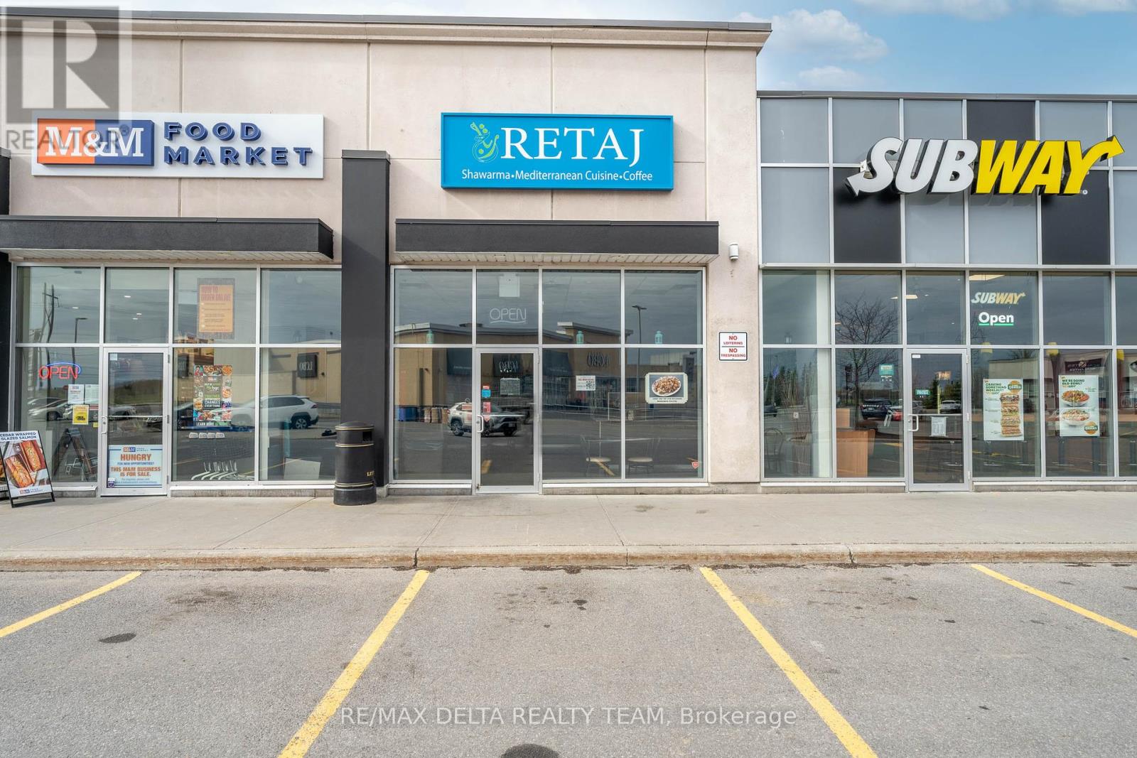 8 – 4456 LIMEBANK ROAD S