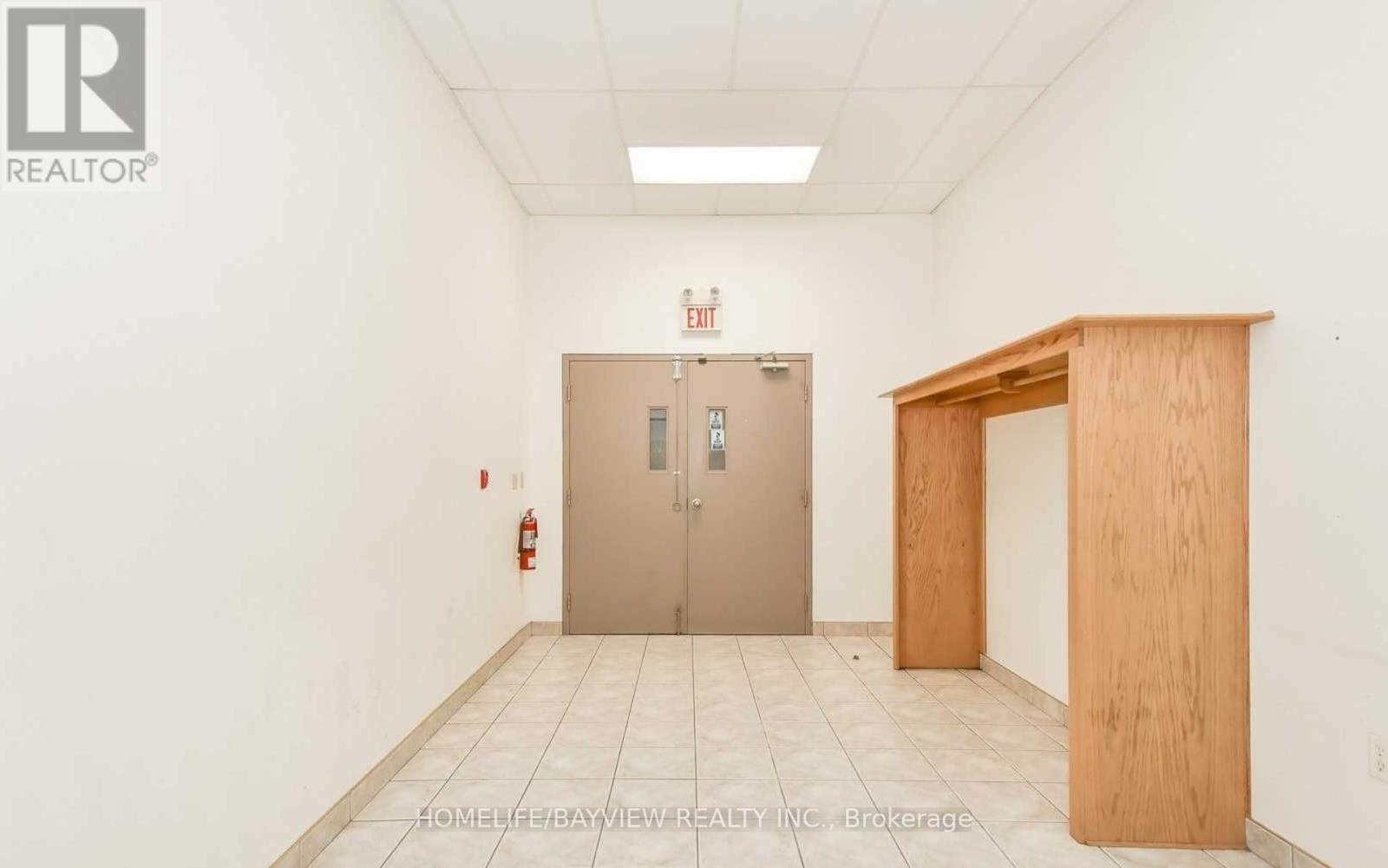 LOWER – B1 – 45 WYNDHAM STREET N