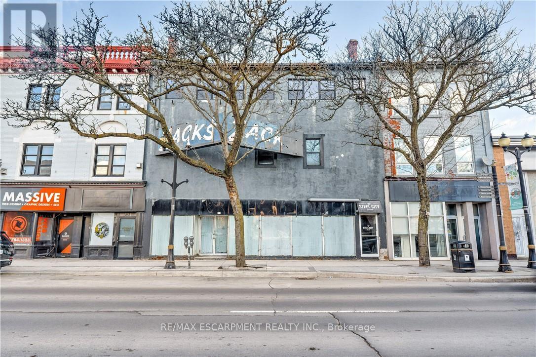 MAIN – 323-327 KING STREET E