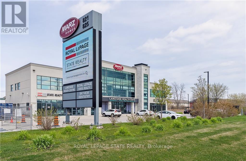 821 NORTH SERVICE ROAD