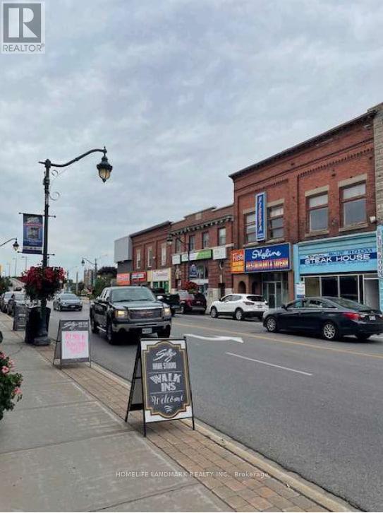 45-49 DUNDAS STREET W