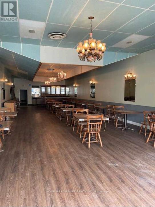 45-49 DUNDAS STREET W