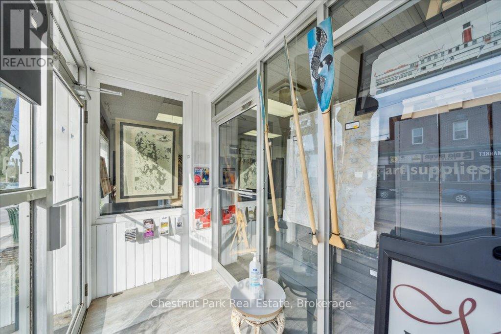 10 TAYLOR ROAD