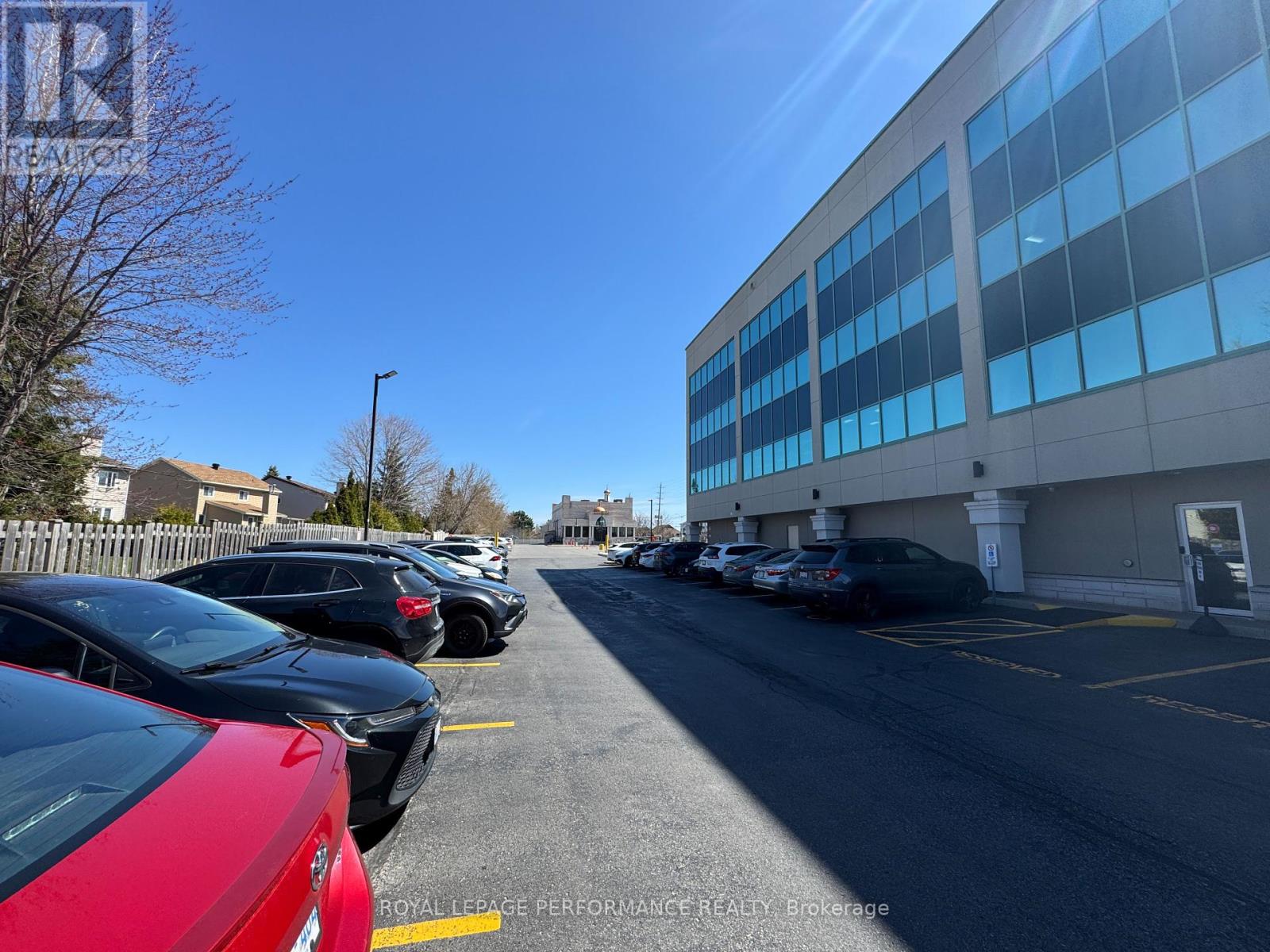 402E – 4473 INNES ROAD