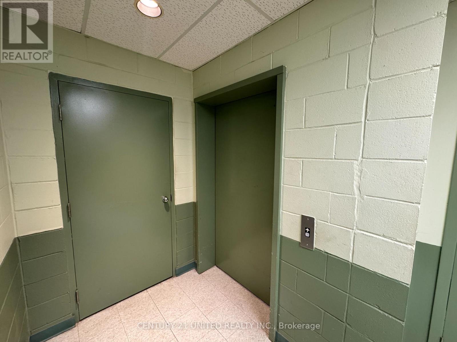 LOWER – 235 RUBIDGE STREET