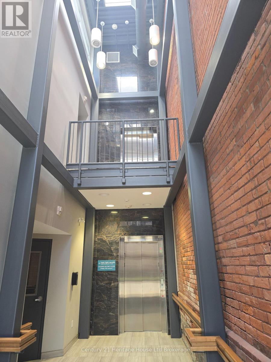 THIRD FLOOR NORTH WEST – 476 PEEL STREET