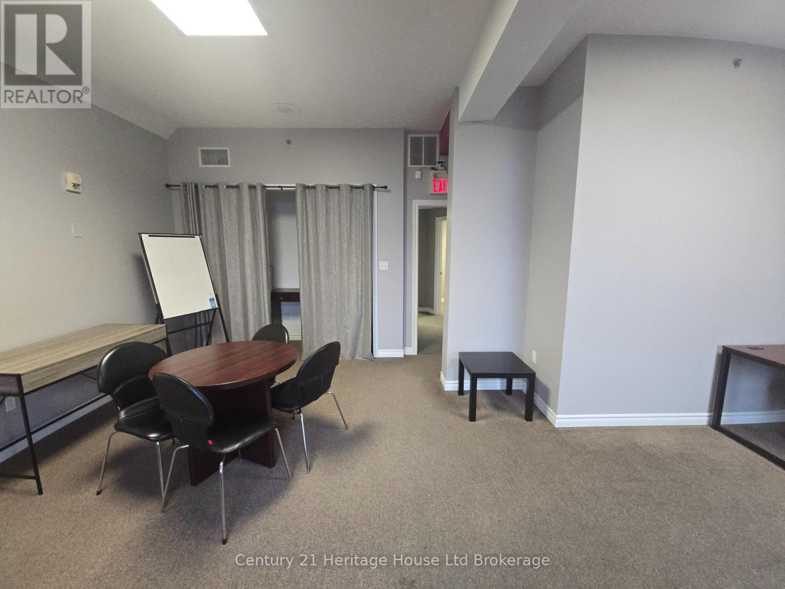 THIRD FLOOR NORTH WEST – 476 PEEL STREET